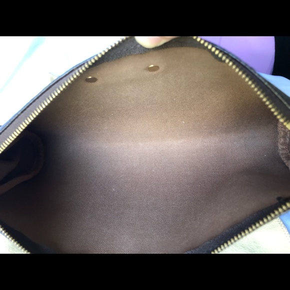 Sold - Picture 6 of 8